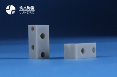 可以生產(chǎn)氮化鋁陶瓷工件的工廠 可以生產(chǎn)氮化鋁陶瓷工件的工廠